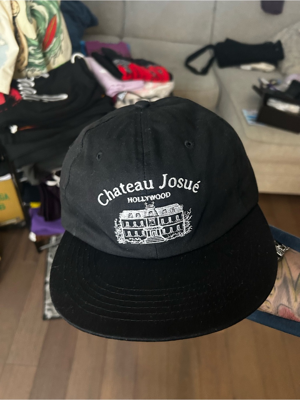 Gallery Dept Black Chateau Josué Embroidered Cap